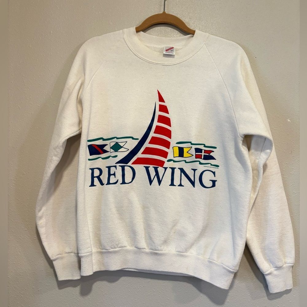 Vintage Red Wing Sailboat Graphic Sweatshirt Jerzees USA Small